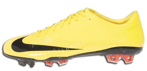 Nike Mercurial Vapor Superfly in Yellow 