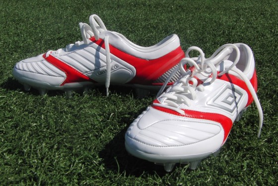 Various Sizes White Umbro Men's Stealth Pro A SG Football Boots New