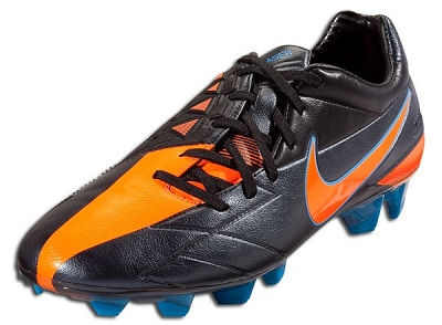 Definición Fructífero acampar Nike T90 Laser IV KL in Black/Total Orange Released - Soccer Cleats 101