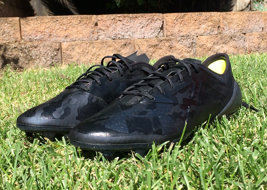 under armour spotlight cleats orange