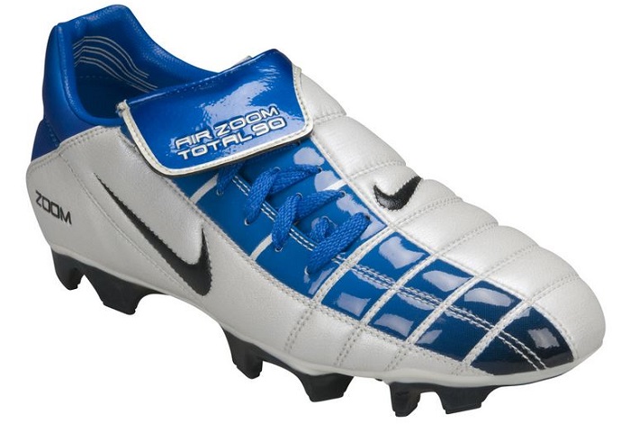 nike total 90 cleats