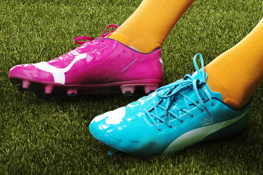 puma soccer cleats pink and blue