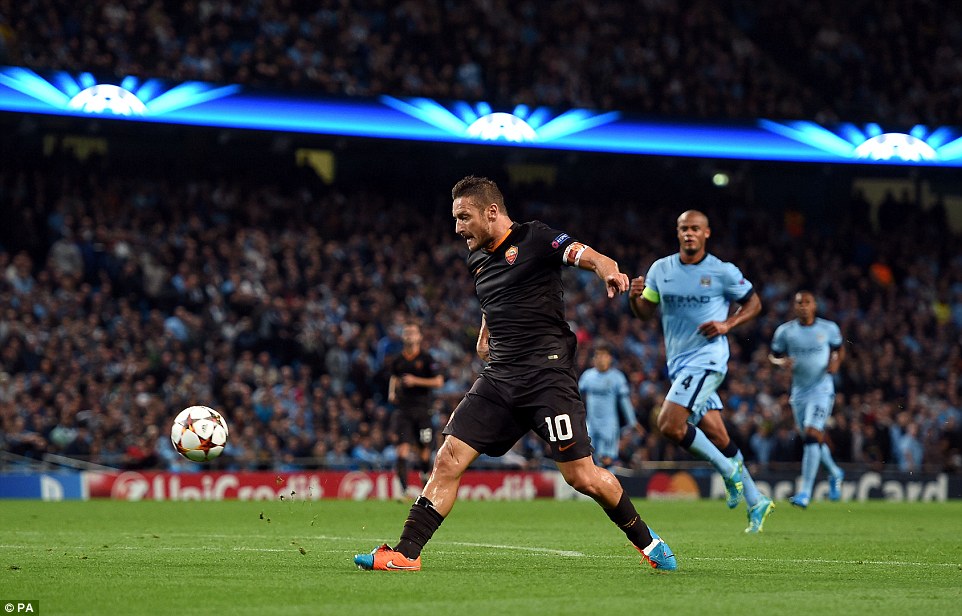 Francesco Totti Loves a Bit of Tongue Soccer Cleats 101