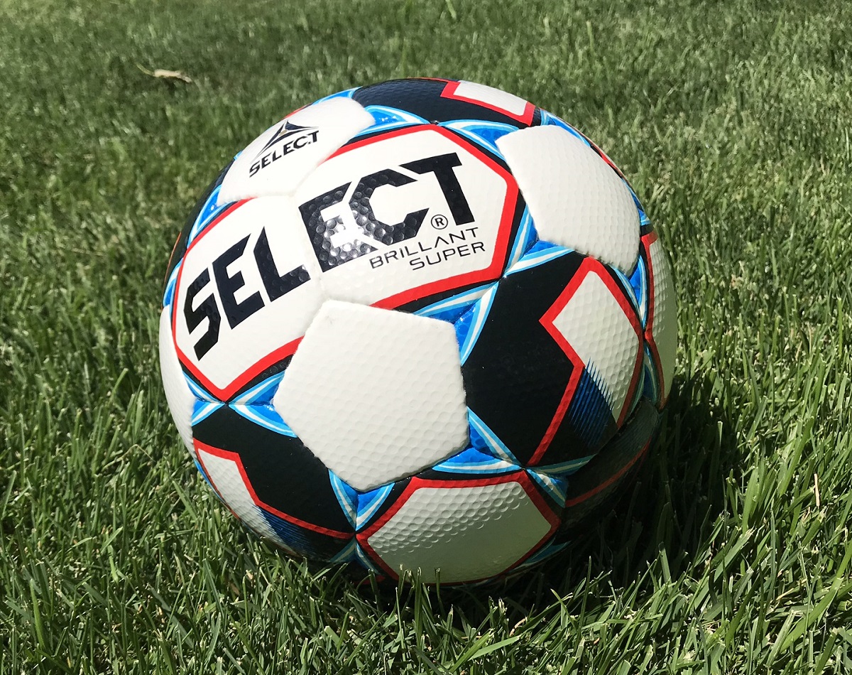 Select Brillant Super Nfhs Soccer Ball Soccer Cleats 101