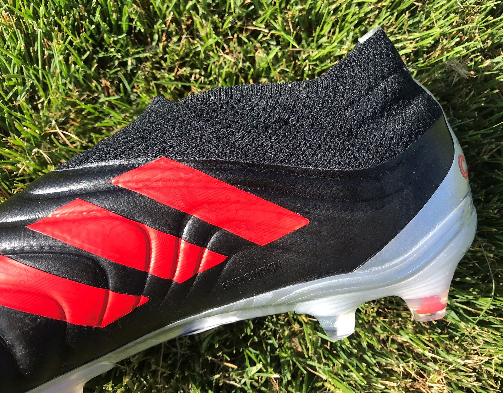 laceless copa cleats
